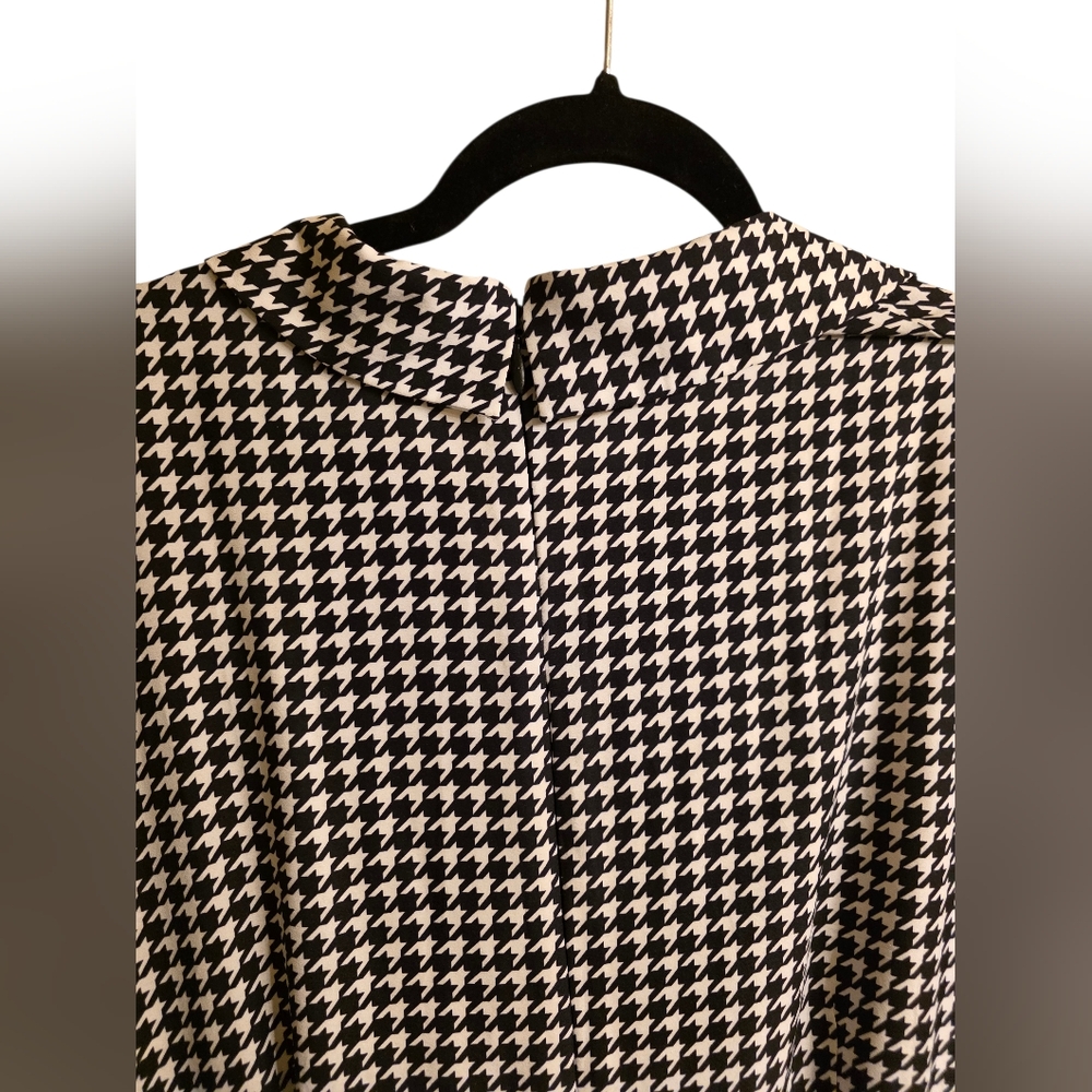 ELOQUII Retro Houndstooth Floral Pleated Midi Dress - Size 18 - Picture 7 of 11